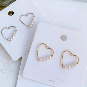 Small pearl heart-shaped earrings - Sliver or Gold